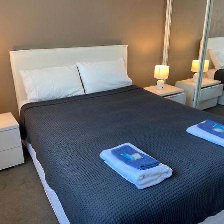 גולד קוסט Surfers Beach Resort One מראה חיצוני תמונה